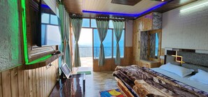 Deluxe Double or Twin Room, Mountain View