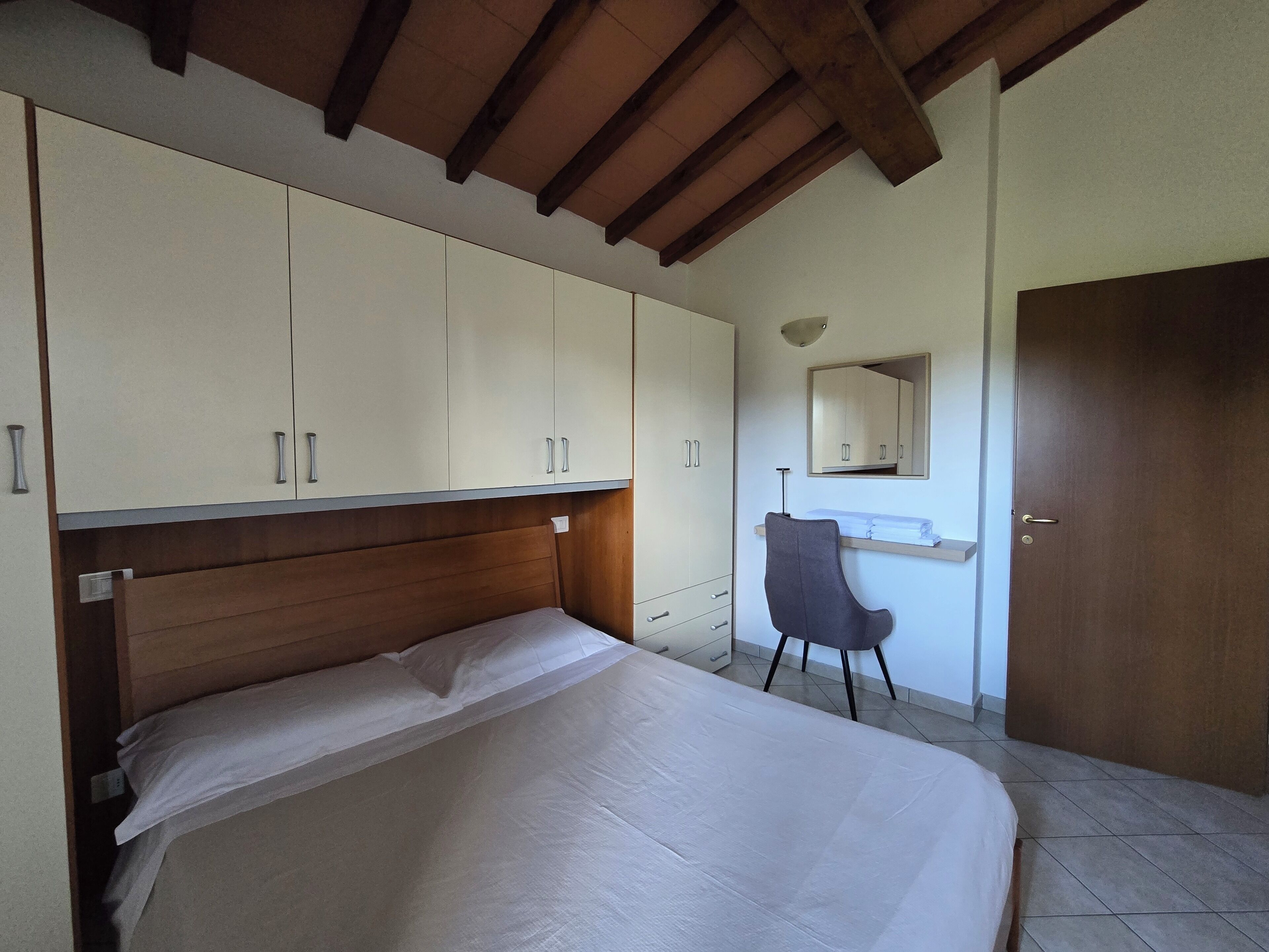 1 Schlafzimmer, Bügeleisen/Bügelbrett, Reisekinderbett, kostenloses WLAN