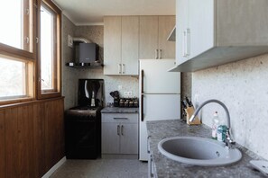 Private kitchen - Convenient Apartment in Tashkent Center (Тоshkent)