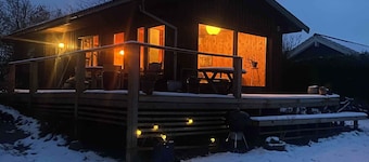 Romantic retreat close to the beach