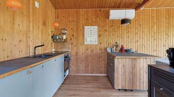 Réfrigérateur, four, plaque de cuisson, lave-vaisselle