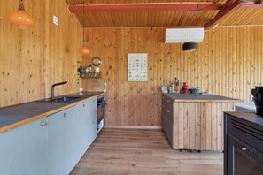 Refrigerador, horno, parrilla de estufa y lavavajillas 