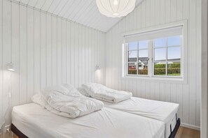 3 室のベッドルーム、WiFi (無料)