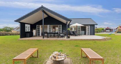 Exclusive holiday home from 2024 near the beach