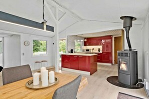 Kühlschrank, Ofen, Herdplatte, Geschirrspüler