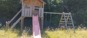 Holiday Home 'Haus Mit 4 Schlafzimmern' with Shared Terrace, Shared Garden and Wi-Fi