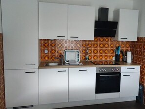 Fridge, microwave, oven, stovetop - Apartment 'Buedinger Weg' with Wi-Fi (Gründau)