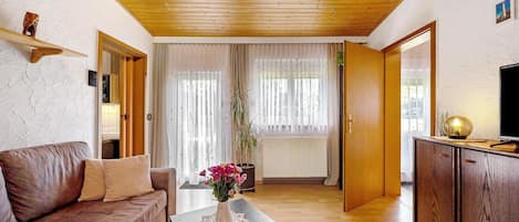 Tv, dvd-afspiller, stereoanlæg