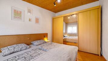 1 Schlafzimmer, Bügeleisen/Bügelbrett, kostenloses WLAN, Bettwäsche