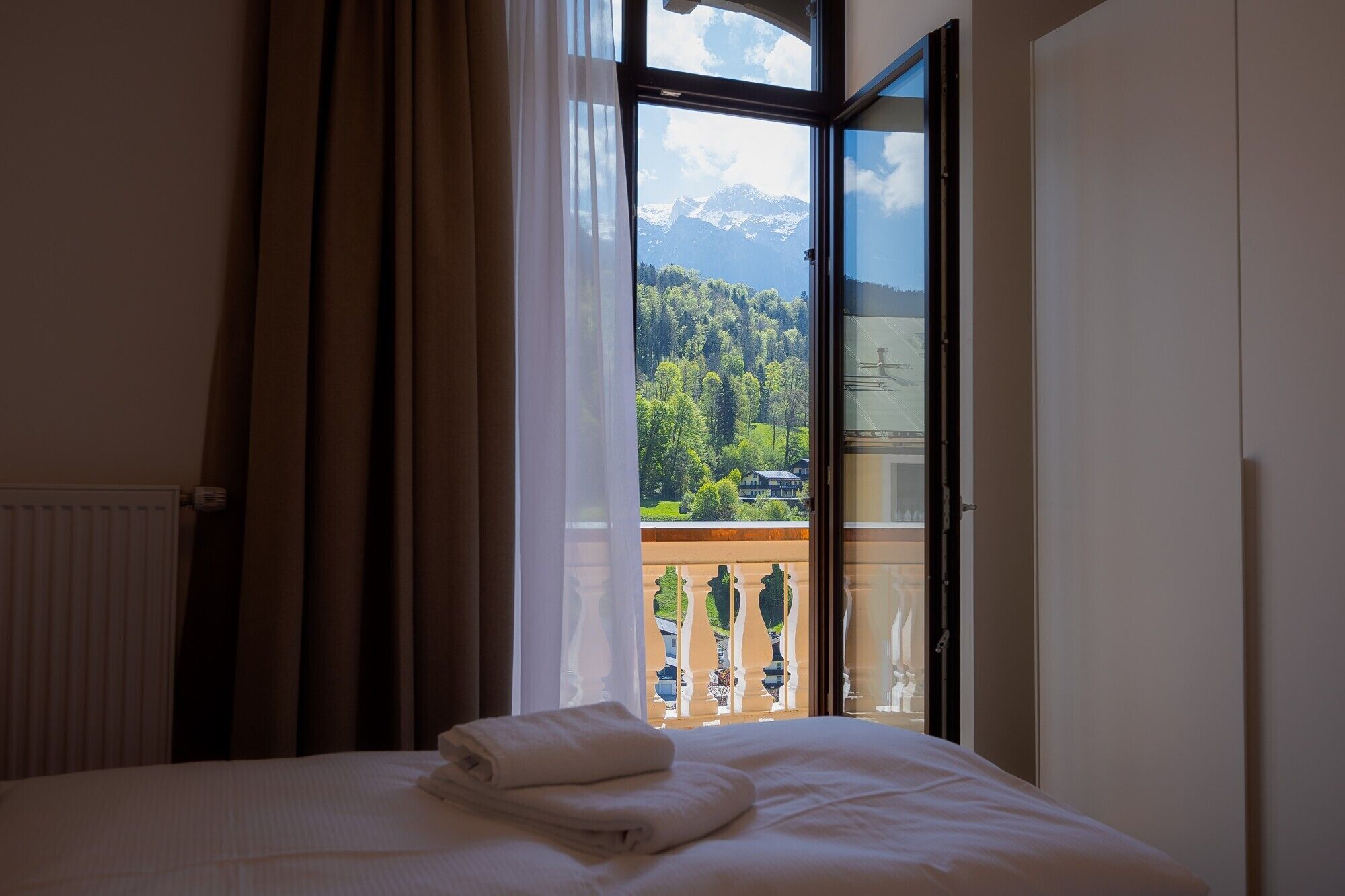 1 室のベッドルーム、アイロン / アイロン台、WiFi (無料)、ベッドシーツ