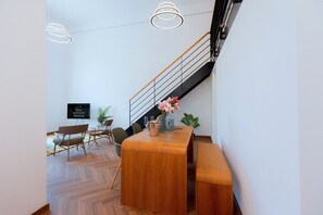 Dining - Apartment 'Max 14' with Mountain View, Balcony and Wi-Fi (Berchtesgaden)