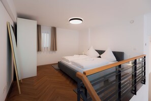 1 chambre, fer et planche à repasser, Wi-Fi gratuit, draps fournis