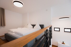 1 camera, ferro/asse da stiro, Wi-Fi gratuito, lenzuola