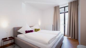 4 Schlafzimmer, Bügeleisen/Bügelbrett, kostenloses WLAN, Bettwäsche