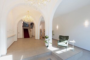 Interior - Apartment 'Max 10' with Mountain View, Balcony and Wi-Fi (Berchtesgaden)