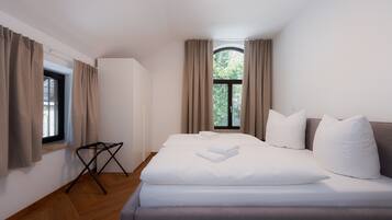 3 Schlafzimmer, Bügeleisen/Bügelbrett, kostenloses WLAN, Bettwäsche