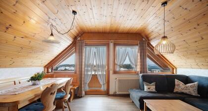 Ferienwohnung 'Feldbergblick' mit Bergblick, Gemeinschaftsgarten und Wi-Fi