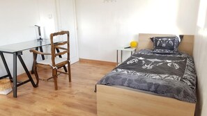 1 bedroom, iron/ironing board, free WiFi