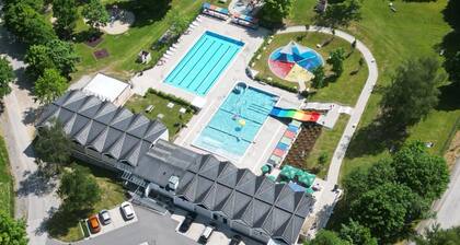 Ferienwohnung 'Lusen' mit Gemeinschaftsterrasse, Gemeinschaftsgarten und Wi-Fi