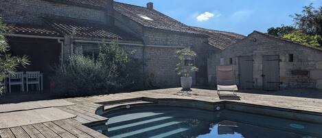 Piscine extérieure, piscine chauffée