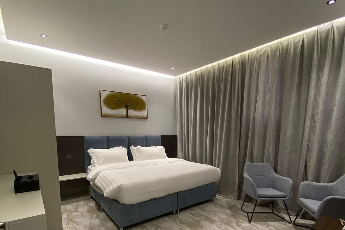 Studio Deluks, pemandangan kota | Seprai katun Mesir, seprai premium, bantalan ekstra lembut, dan brankas