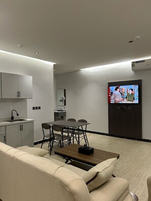 Television - Qimam Park Hotel 9 Riyadh (Riyadh)