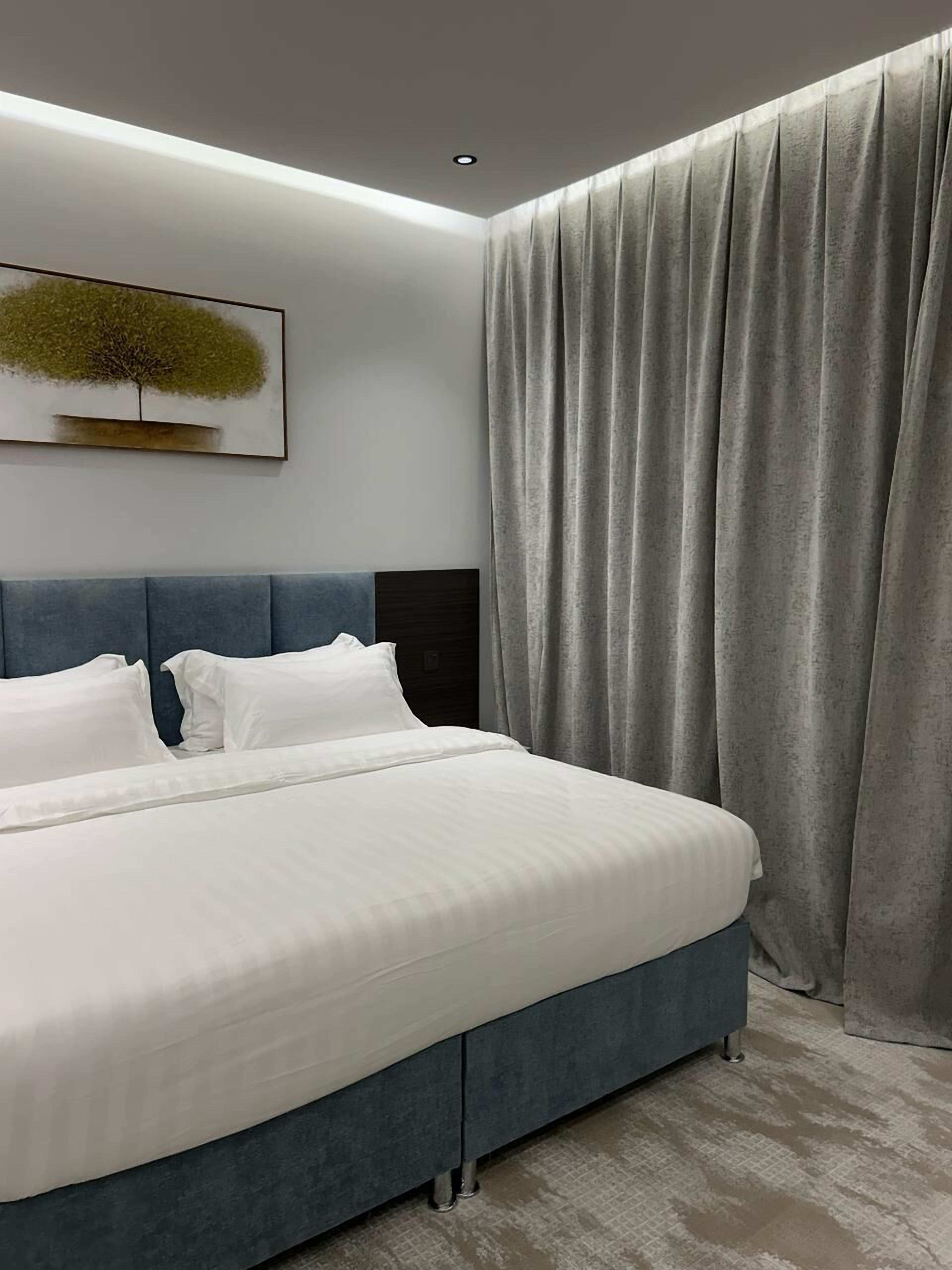 Egyptian cotton sheets, premium bedding, pillow-top beds, in-room safe