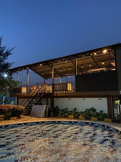 Nemuru Grand Anyer Palazo