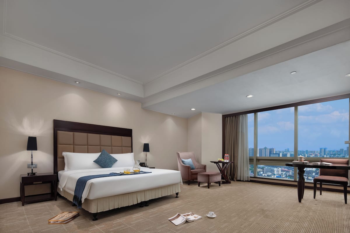 Superior Single Room