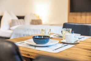 Comfort Apartment, Balcony, Mountain View | Living area | 50-inch flat-screen TV with cable channels - Appartements by Hofer (Kaprun)