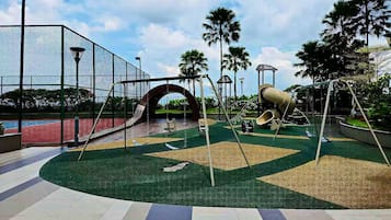 Children’s play area – outdoor