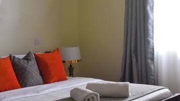 2 chambres, fer et planche Ă repasser, Wi-Fi, draps fournis