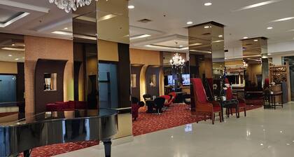 Grand Serpong Hotel