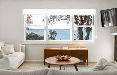 The Little Pearl - Front row at Beauty Bay