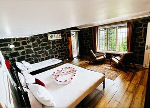 Deluxe-Doppelzimmer | Kostenloses WLAN, Bettwäsche