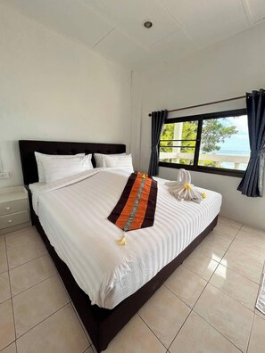 Dobbeltrom – deluxe | Blendingsgardiner, wi-fi (inkludert) og sengetøy