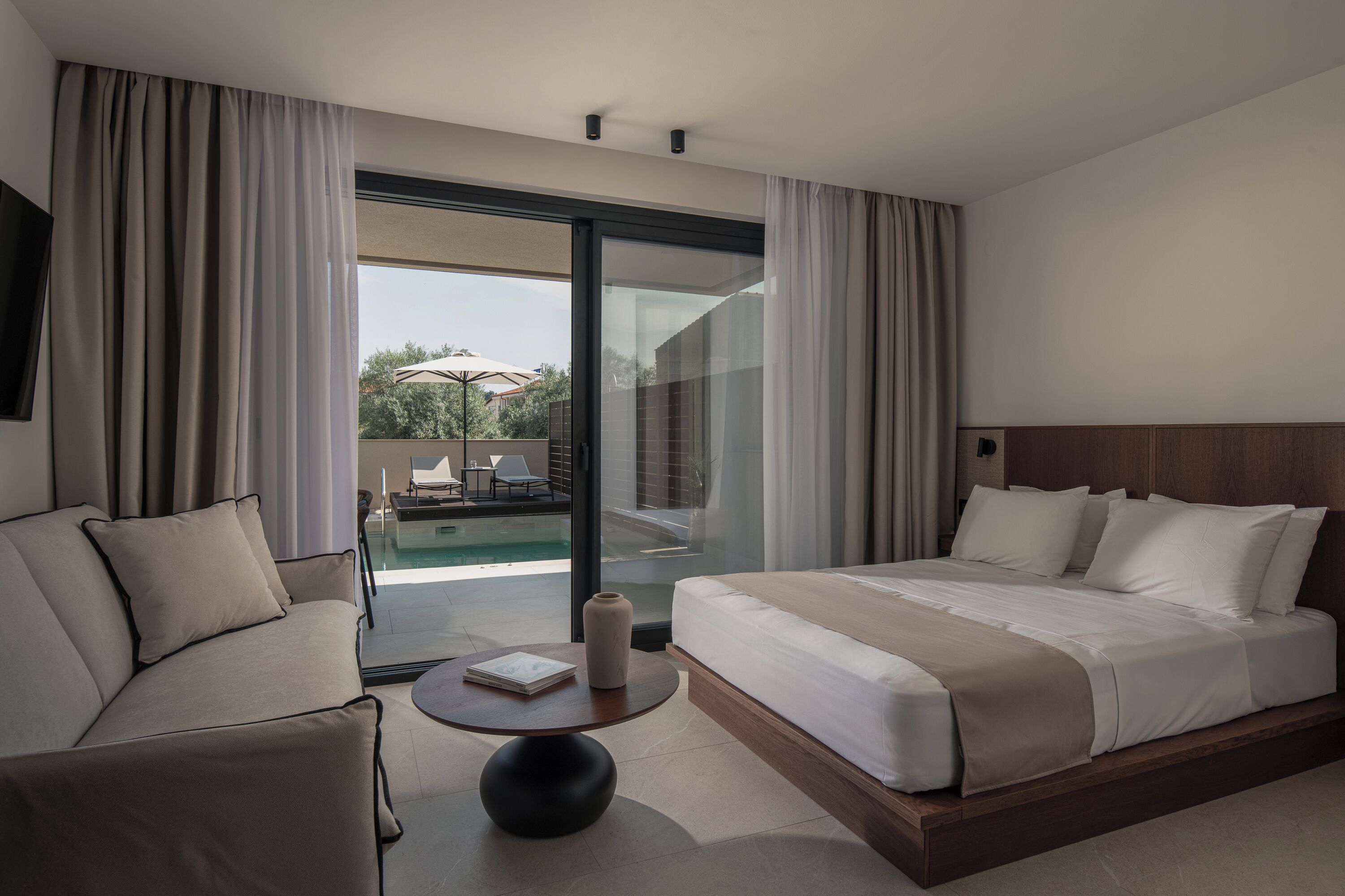Premium Suite | Private Pool | Ausblick vom Zimmer