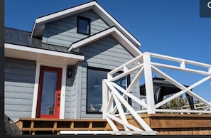 Exterior - Le Fanal - Near Marina - River View (Rivière-du-Loup)