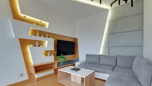 Apartemen Superior, balkon, pemandangan kota | Ruang keluarga