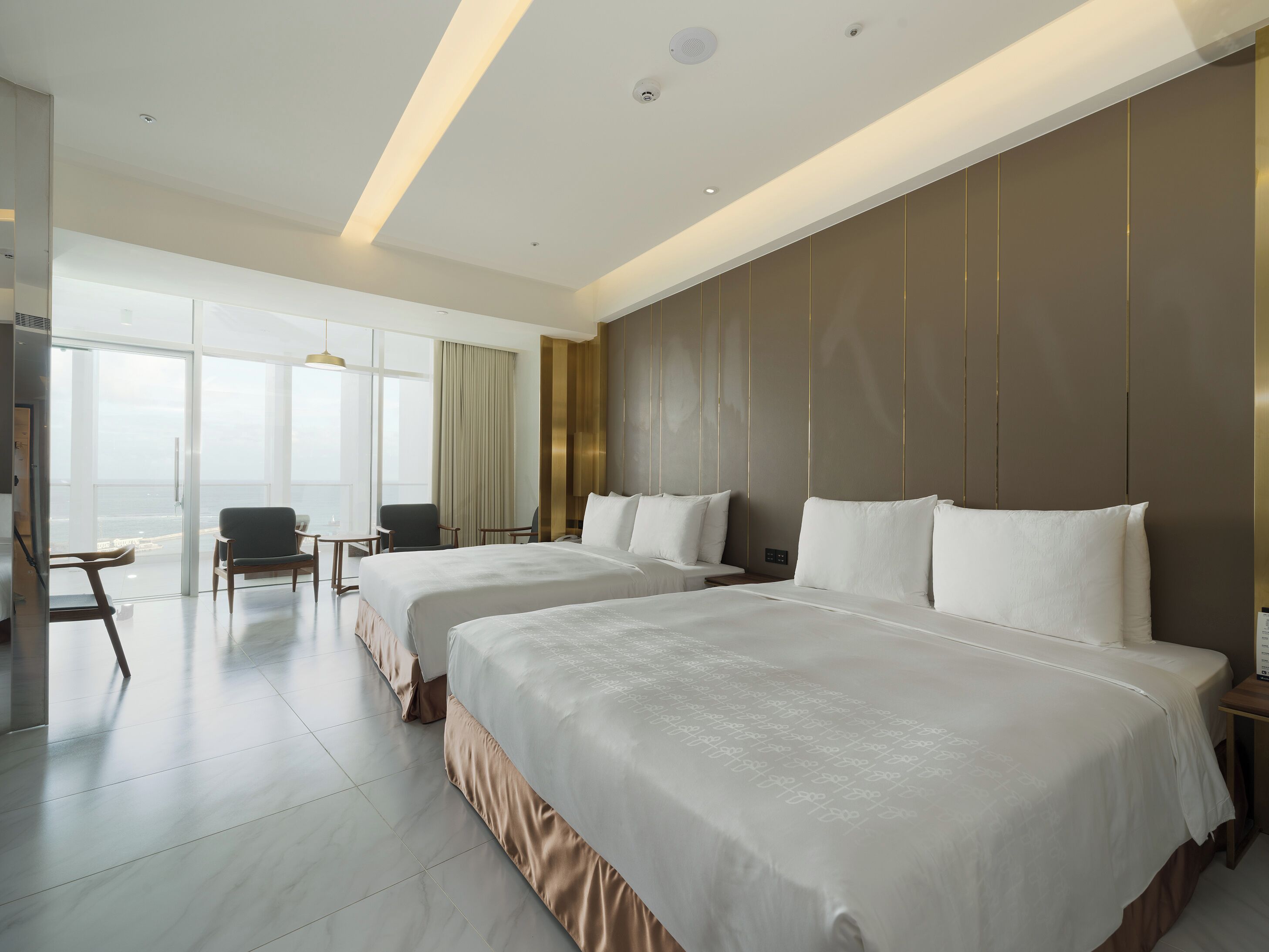 Firemannsrom – exclusive, badekar, havutsikt | Skrivebord, blendingsgardiner, strykejern/-brett og wi-fi (inkludert)