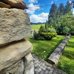 Courtyard - Harmónia Wellness Villa (Szilvasvarad)