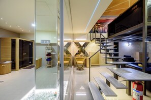 Interior - Xspa apartment in prime location.
103m2 studio with sauna and jacuzzi. (Novi Sad)