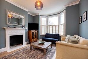 Hus | 4 soverom og internett