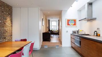 2 bedrooms, Internet