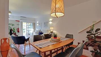 Televisión de pantalla plana