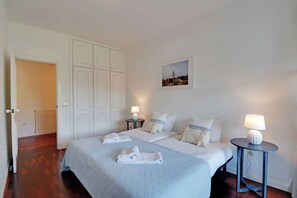 Appartement Familial, non-fumeurs, balcon | 2 chambres, fer et planche à repasser, Wi-Fi gratuit