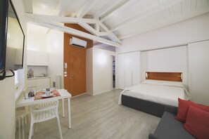 1 bedroom, iron/ironing board, bed sheets
