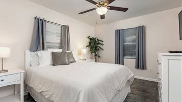 8 bedrooms, desk, travel crib, WiFi