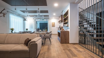酒吧(店内)