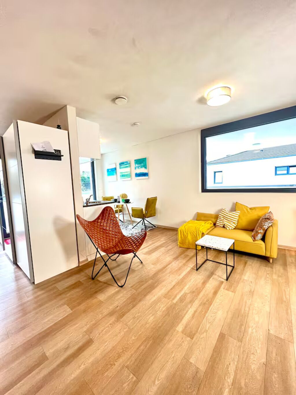 Ferienwohnung Aramis- Neuwertige Penthouse-wohnung Ni Gelb - Kornwestheim
